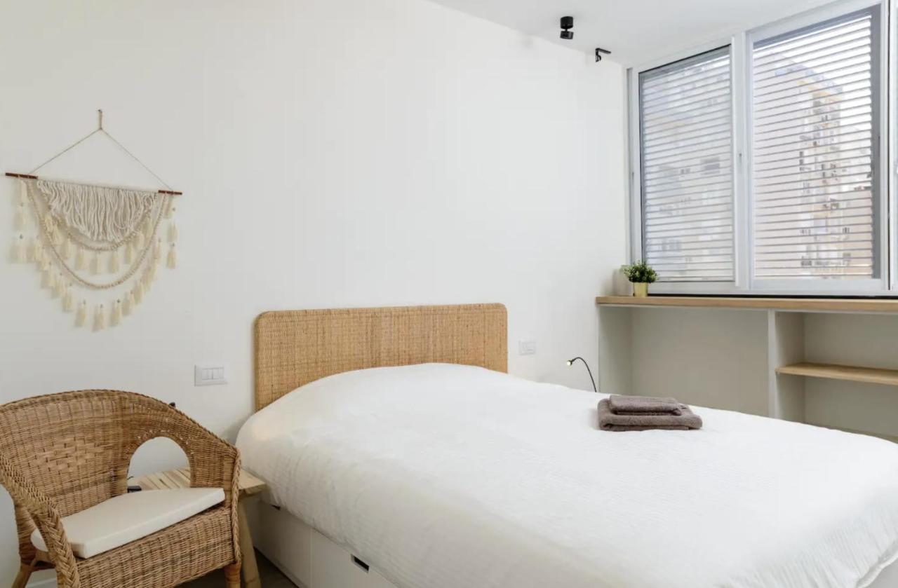 Stylish & Spacious 3 Bedroom Apartment By The Sea Netanya Ngoại thất bức ảnh
